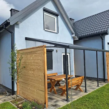 Letniskowy W Trzesaczu Tatil Evi